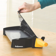 Gilotyna nożycowa do papieru FELLOWES Fusion A3 (8)