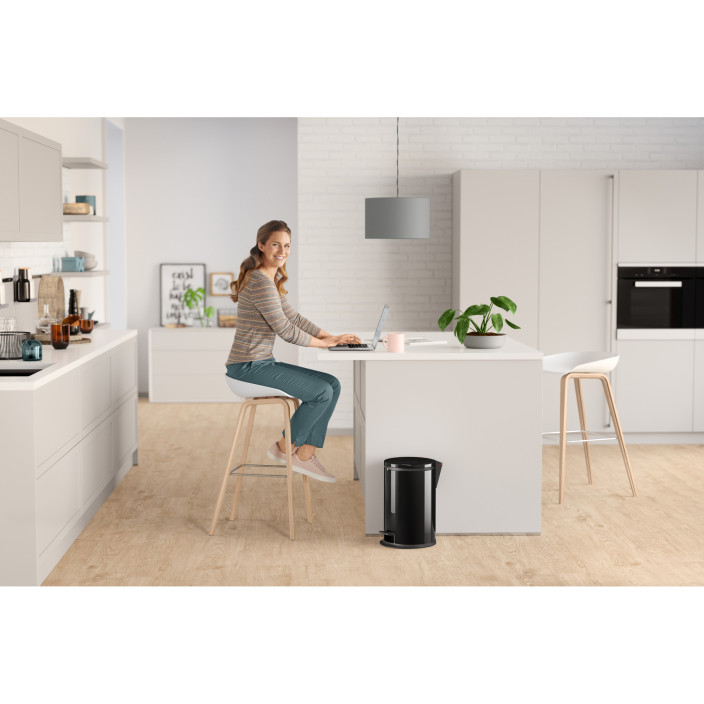 Kosz na śmieci HAILO M Pure czarny 12l 