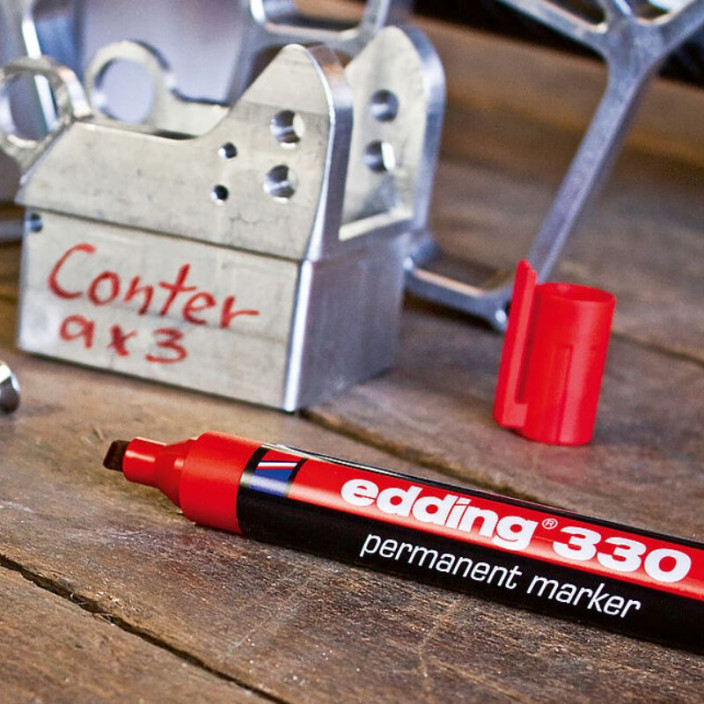 Marker EDDING permanentny 330 ścięty 1-5mm niebieski (8)