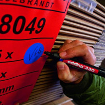 Marker EDDING permanentny 330 ścięty 1-5mm zielony (9)