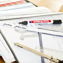 Marker EDDING permanentny 400 okrągły 1mm czerwony (9)