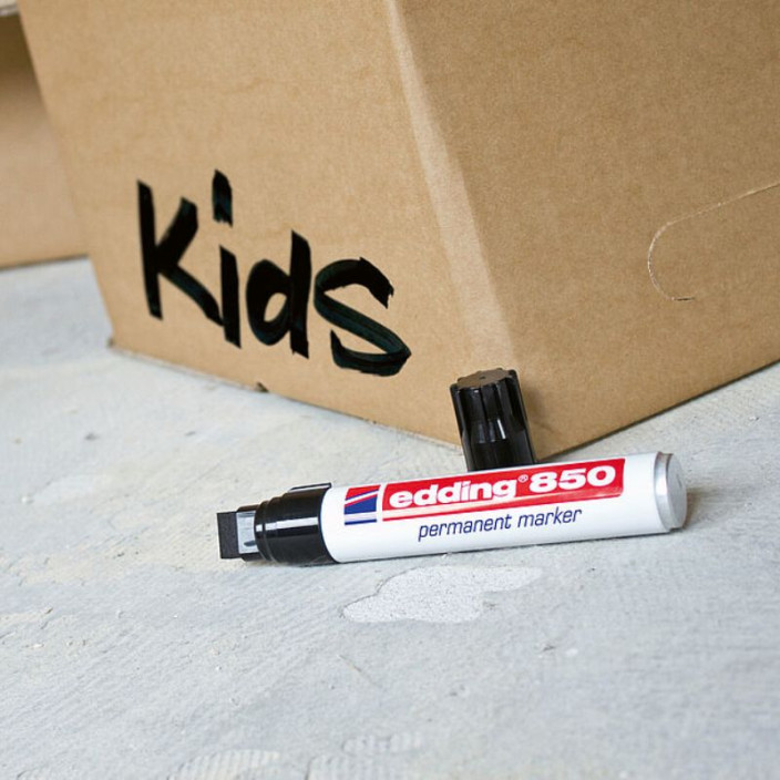 Marker EDDING permanentny 850 ścięty 5-15mm czarny (4)