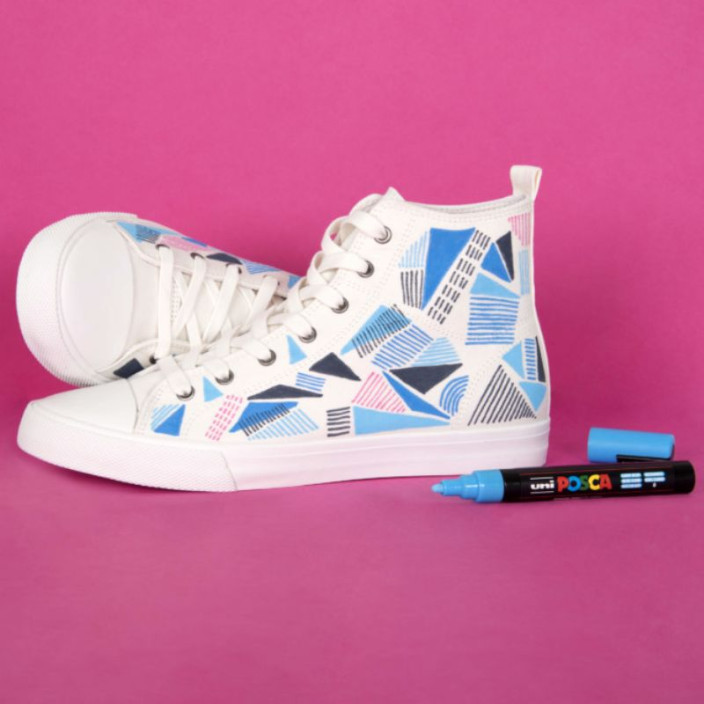 Marker UNI Posca z farbą plakatową PC-5M pastelowy-lawendowy (5)