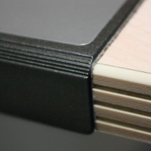 Mata na biurko DURABLE czarna 650x500mm zabezpieczone krawędzie (3)