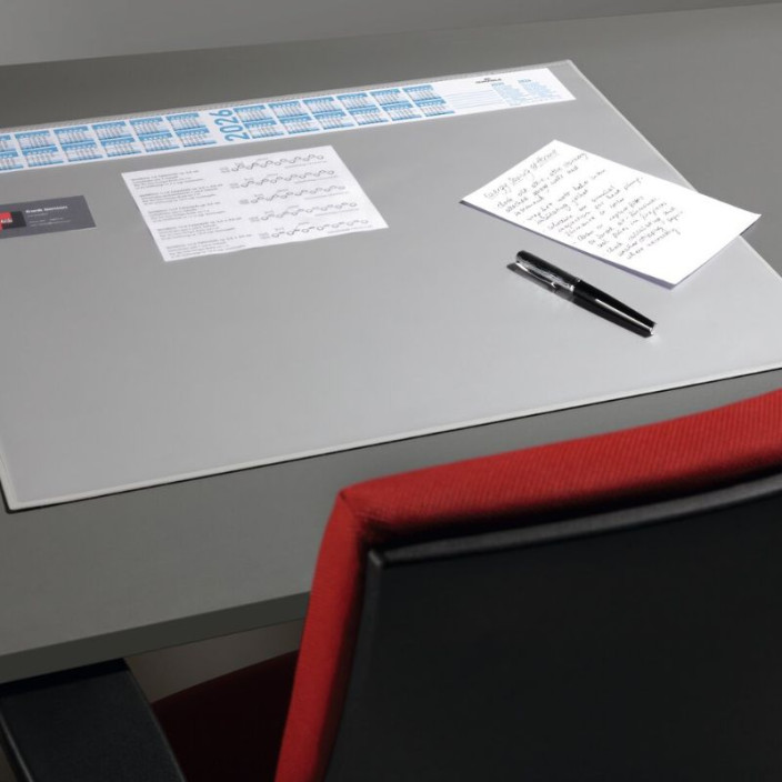 Mata na biurko DURABLE czarna 650x520mm z kieszenią