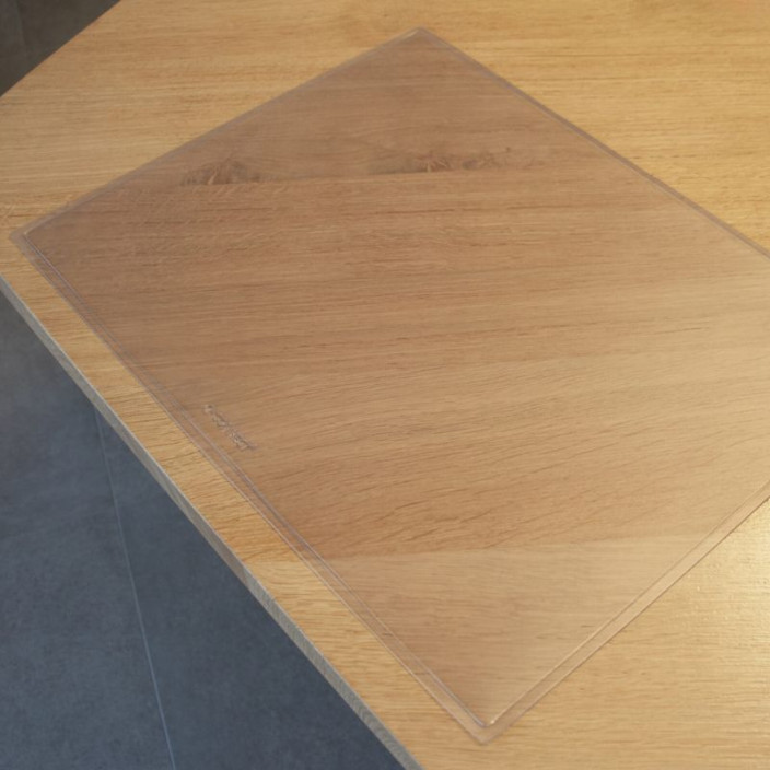 Mata na biurko Q-CONNECT transparentna 630x500mm (5)