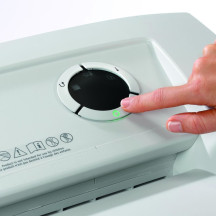 Niszczarka DAHLE 410 AIR L plus szara 4x40mm