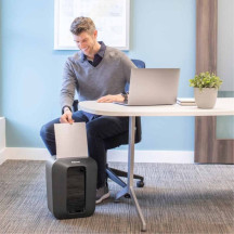 Niszczarka do papieru Fellowes LX50 czarna