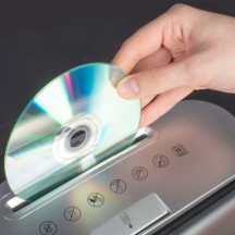 Niszczarka do papieru OPUS TS 2215 CD 4x38mm