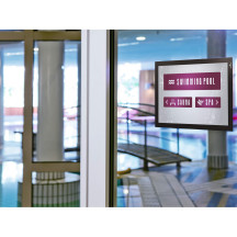 Ramka Duraframe samoprzylepna A4 1szt czarna DURABLE